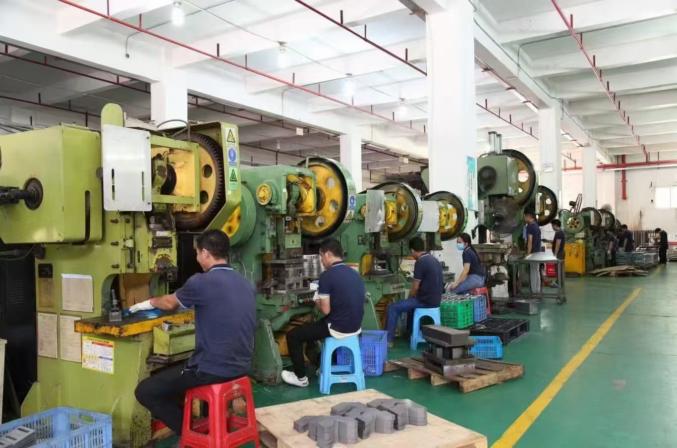 1745896425464718.jpg 9904e13e70d5ac9ba5c9789007ebf5e.jpg